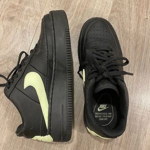 Nike air black and avocado green